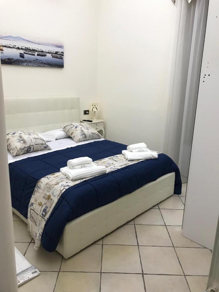 B&B Foria 210 Naples Exterior photo